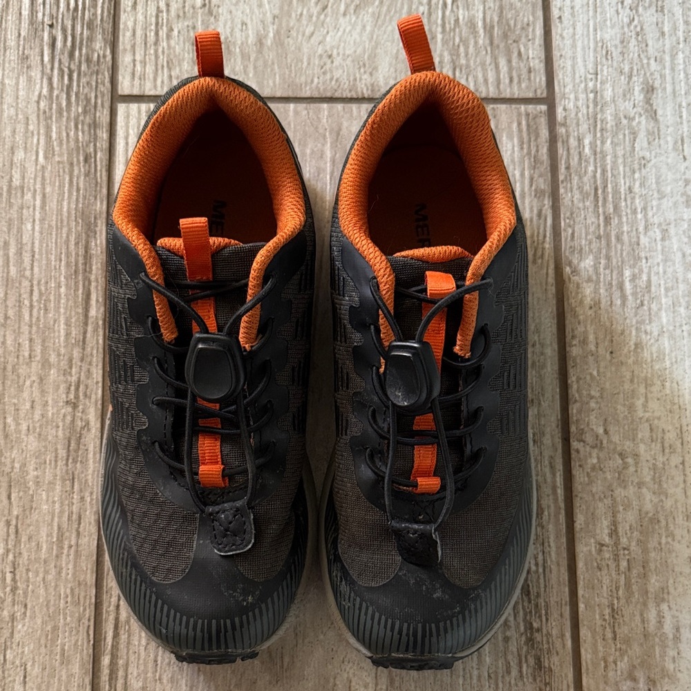 Merrell Kids Black and Orange Sneakers